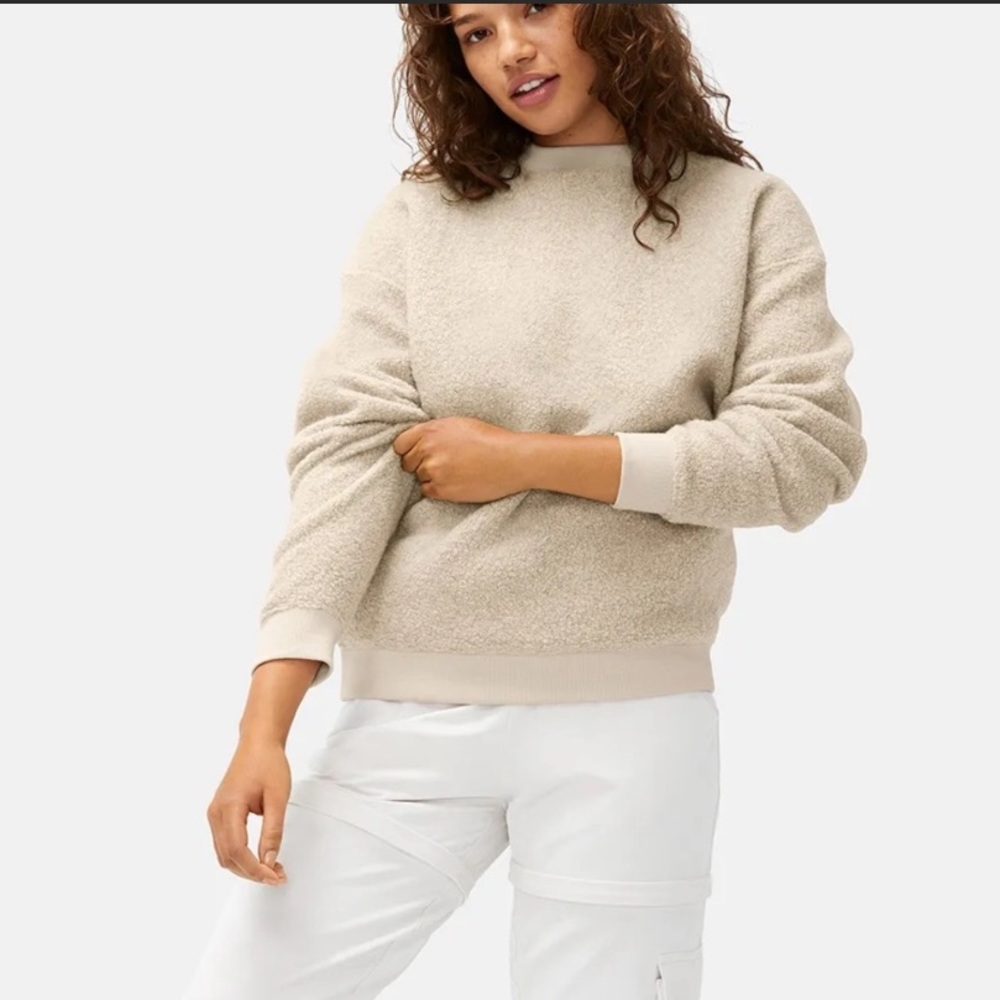 Outdoor Voices MegaFleece Crewneck Oatmeal